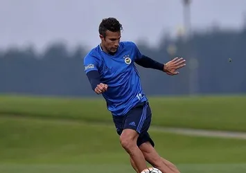 van Persie Fenerbahçe kararını verdi