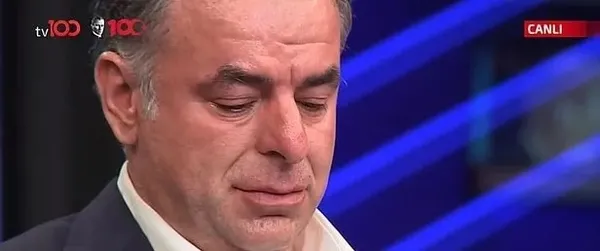 bay-bay-kemalin-pesinden-giden-gidene-chp-yandasi-baris-yarkadas-meslegi-birakti-giderayak-fondasi-da-yaninda-1699309607300.jpeg Bay Bay Kemal'in peşinden giden gidene! CHP yandaşı Barış Yarkadaş mesleği bıraktı giderayak fondaşı da yanında götürdü: Eşek gibi anırmadı! - 5