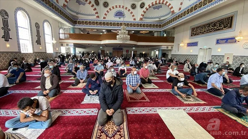 Son dakika: Bu hafta Cuma Namazı kılınacak mı? 1 Ocak'ta camiler açık mı? İşte merak edilenler... 11