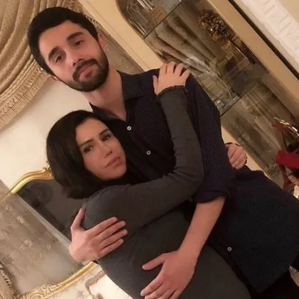 Cüneyt Arkın’ın kızı görenleri şaşırttı! Ünlülerin çocukları