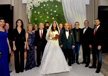 Işın Karaca'nın evlendiği kişi bakın kim çıktı