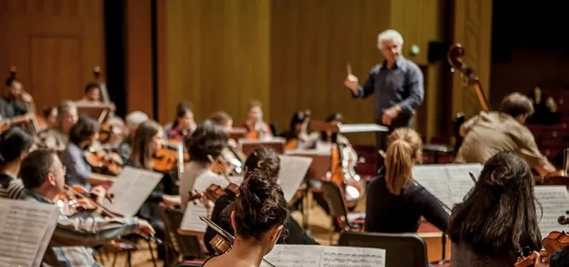 Kore Şehir Korosu CRR'de konser verdi