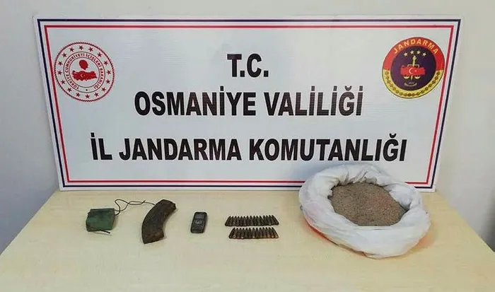 Son dakika: Amanoslar'da PKK'ya darbe! Teröristlere ait mühimmat ele geçirildi - 1