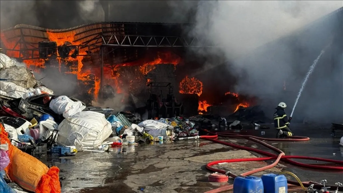 Ordu'da atık toplama merkezinde çıkan yangın söndürüldü