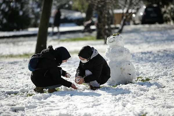 İstanbul’a kar yağmaya devam edecek mi? İstanbul’a kaç gün daha kar yağacak? Flaş İstanbul açıklaması