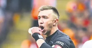 Muslera çok farklı!