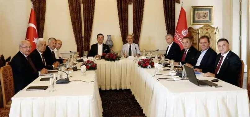 Yine CHP yine israf! Kişi başına yemek bedeli dudak uçuklattı