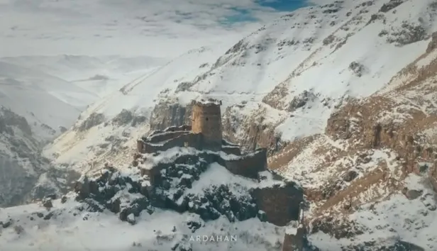 Tarım Bizim Geleceğimiz ne zaman, nerede çekildi? Kıvanç Tatlıtuğ’un sunduğu belgesel kaç dakika?