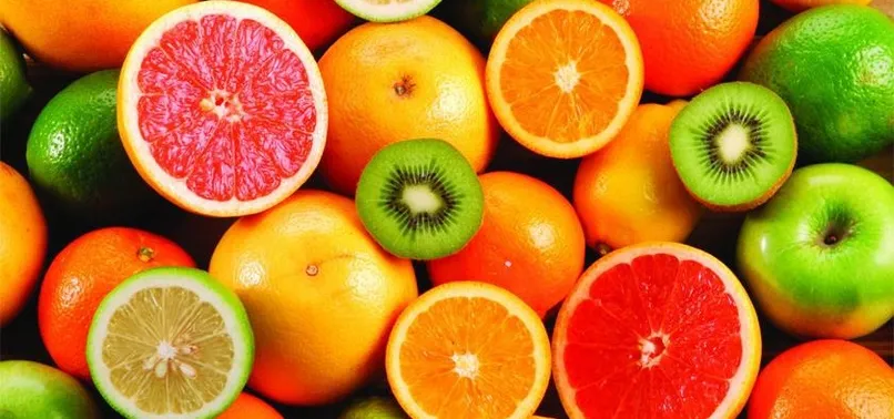 Kış hastalıklardan korunmak için turuncu ve yeşil renkte beslenin