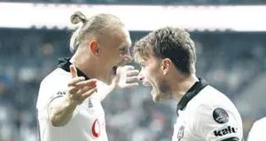 Beşiktaş’ta Adem Ljajic&Vida göz doldurdu