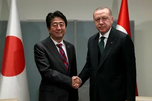 Başkan Erdoğan, Shinzo Abe ile görüştü