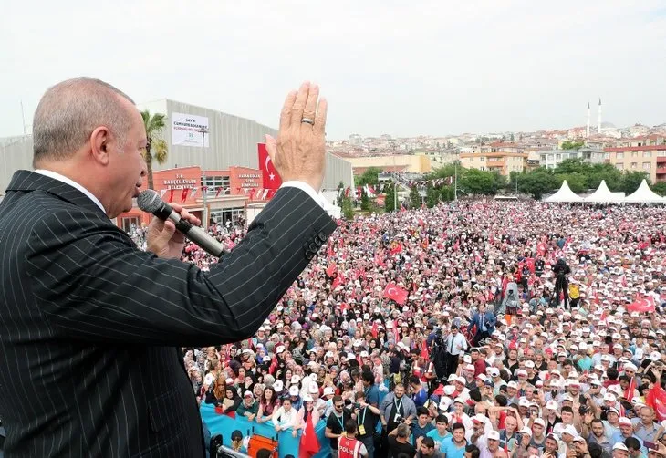 Başkan Erdoğan'a İstanbul'da sevgi seli