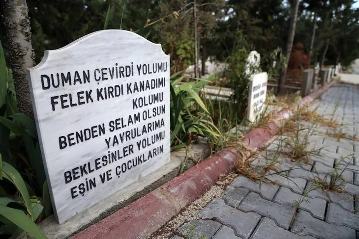 Mezar Taslarindaki Ilginc Yazilar