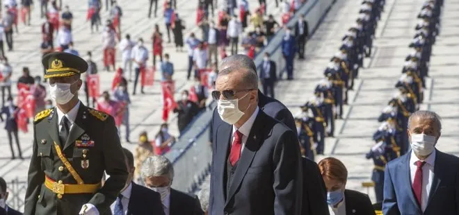 Son dakika: Büyük Taarruz’un 98. yılında Başkan Erdoğan’dan net mesaj: Türkiye tehditlere boyun eğmeyecek!
