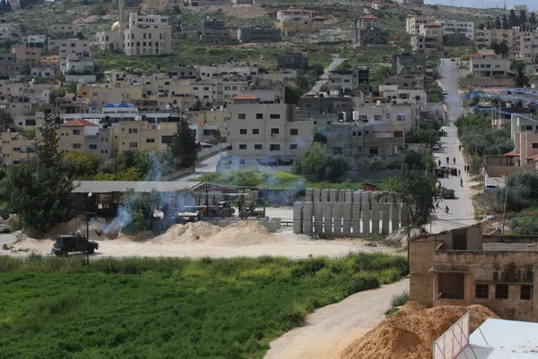 İsrail ordusu Batı Şeria'ya yeniden takviye güç gönderiyor - 1