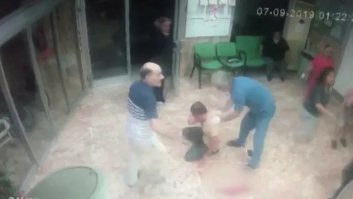 İstanbul Sultangazi'de eski koca dehşeti! Mağdur kadın isyan etti: İlla ölmem mi gerekiyor? - 2