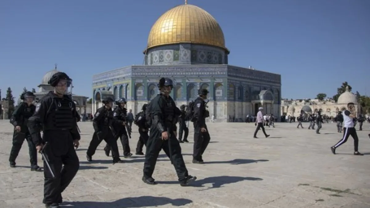 Siyonistlerden Mescid-i Aksa'ya 1 ayda 27 baskın!