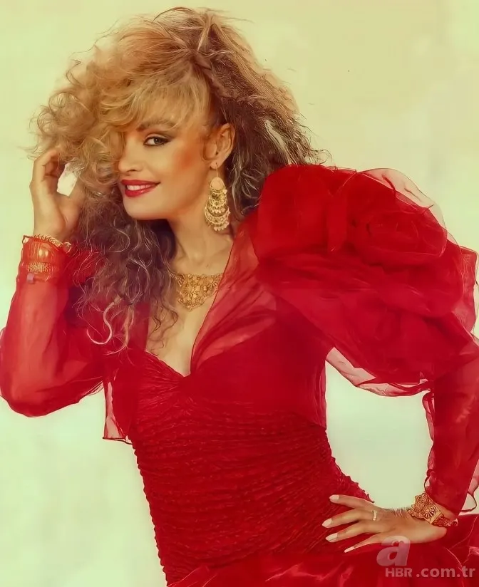 'Acıların kadını' Bergen'in mezarı neden kafeste? Sadece 30 yıl yaşadı! 6 kilidin sebebi... 7