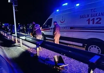 Sakarya’da feci kaza! Motosiklet sürücüsü hayatını kaybetti: Kaza yerine gelen yakınları sinir krizi geçirdi
