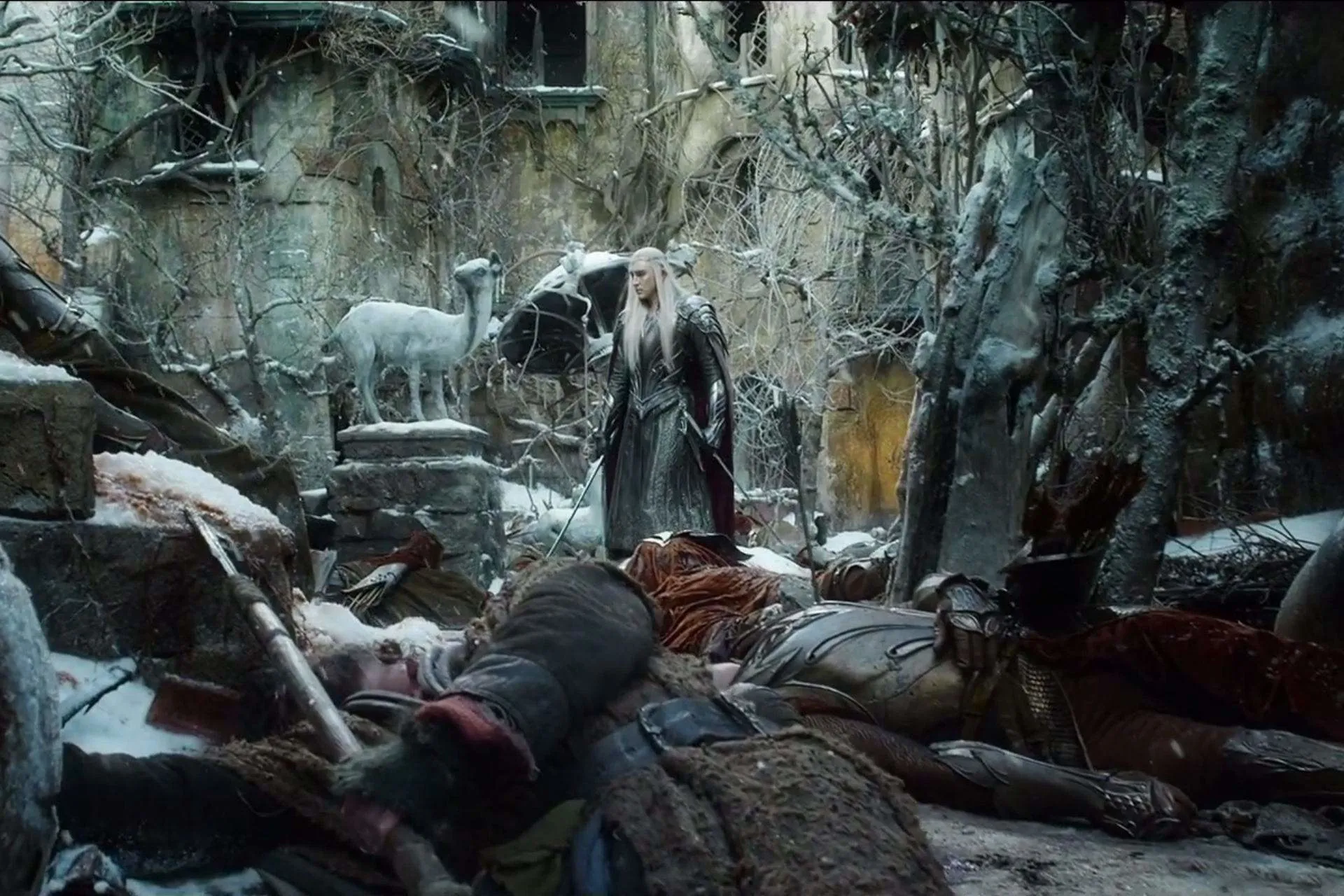 Торин дубощит битва пяти воинств. Хоббит битва пяти воинств с переводом. Хоббит битва пяти воинств. Хоббит битва пяти воинств люк эванс. Торин хоббит 3.