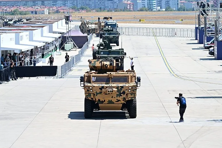 IDEF 2025’te Güçlü Türkiye mesajı! Yerli savunma araçlarıyla gövde gösterisi