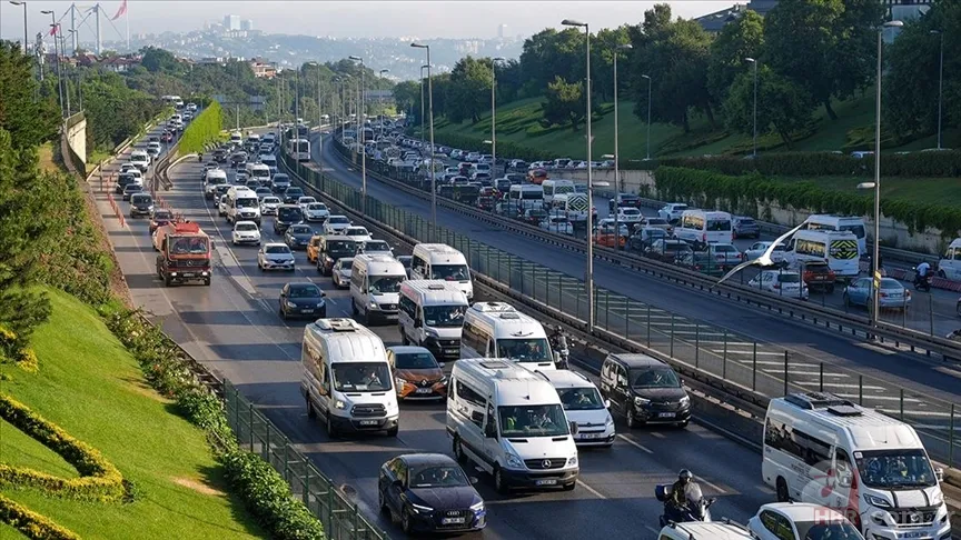 İstanbul’da trafiğe kapalı yollar listesi KGM | Bugün hangi yollar trafiğe kapalı, kaç gün sürecek? İşte alternatif güzergahlar 2
