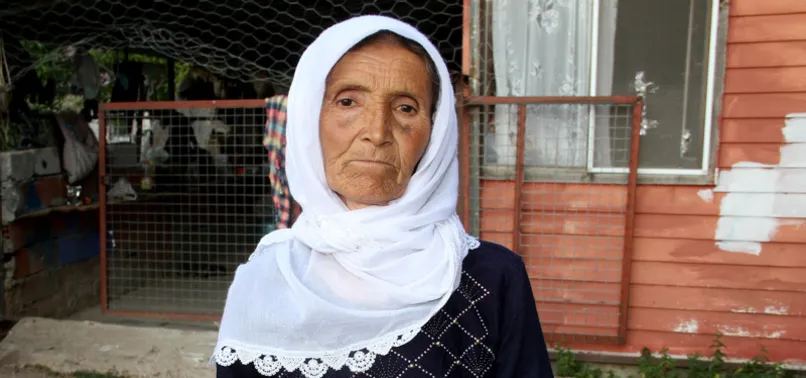 Ekmeğin içinden damak çıktı!