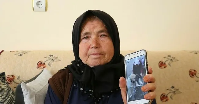 Lastik ayakkabısıyla sokak köpeğine su veren Hatice teyze o anları anlattı - 2