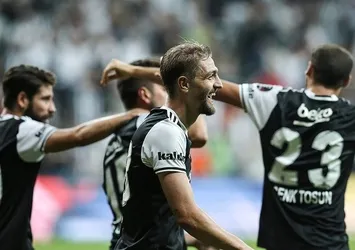 Vodafone Arena'da maçlar gollü geçiyor