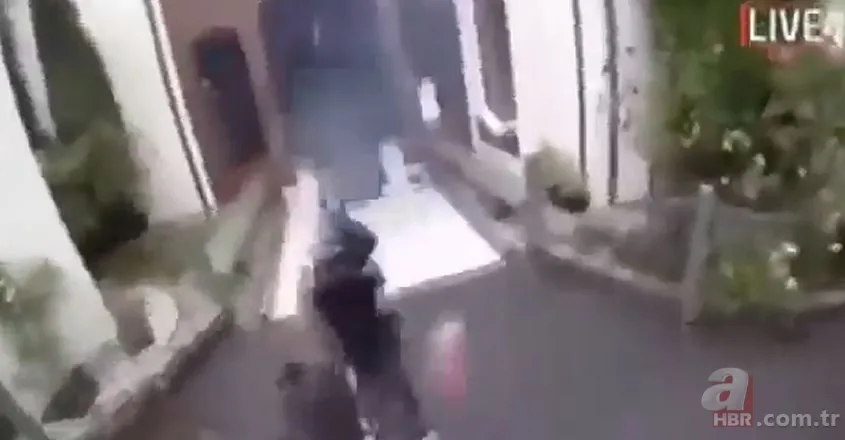 Yeni Zelanda'da camiye silahlı saldırı! İşte saldırı anına ait görüntüler... 14