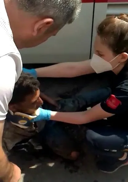 edirnede-insanlik-disi-olay-2-gocmen-otobus-motorunda-yakalandi-1658681984000.jpg Edirne’de insanlık dışı olay! 2 göçmen otobüs motorunda yakalandı - 1