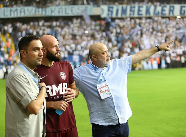 Murat Sancak'tan sahada rakip oyuncuya transfer teklifi - 1