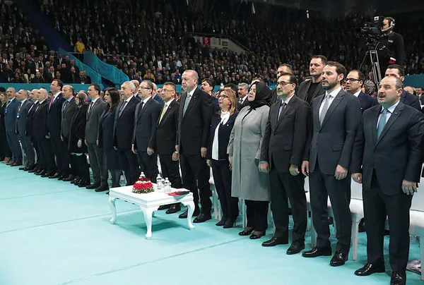 Son dakika: Başkan Erdoğan: Ekonomik tetikçilere Osmanlı tokadını vuracağız!