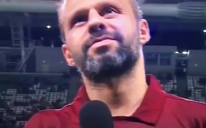 Gökdeniz ağladı, ağlattı!