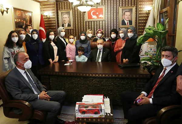 Başkan Erdoğan'a memleketi Rize'nin Güneysu ilçesinde sevgi seli - 8