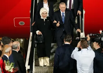 Başkan Erdoğan Sırbistan'da! Cumhurbaşkanı Vucic karşıladı
