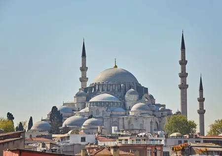 Bugün kandil mi, ne kandili? 2025 Miraç Kandili hangi tarihte idrak edilecek?