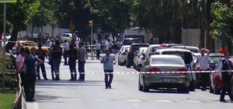 VEZNECİLER'DEKİ ŞÜPHELİ PAKETTEN BOMBA ÇIKTI