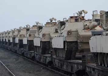 ABD tankları Karadeniz kıyısında