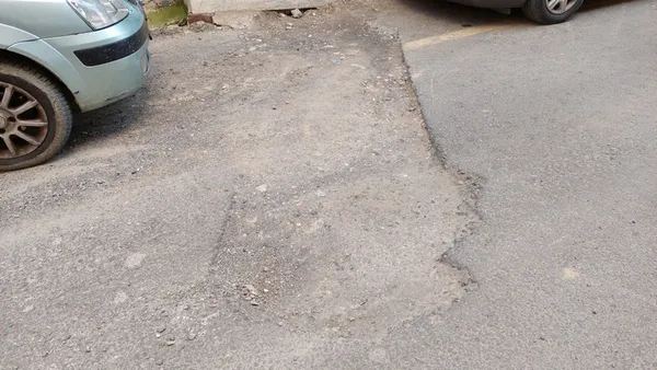 ayni-yeri-4uncu-kez-kazdilar-vatandaslar-cileden-cikti-1646460347166.jpg Aynı yeri 4’üncü kez kazdılar! Vatandaşlar çileden çıktı - 1