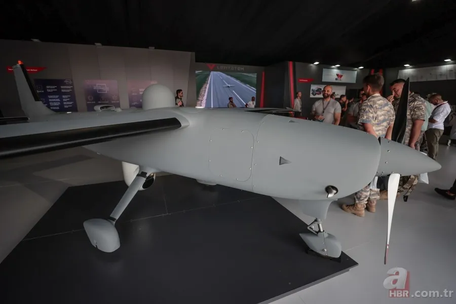 Milli İHA Karayel bomba gibi geliyor: 40 bin saat uçtu! Uydu kontrolüyle sınır tanımayacak 1