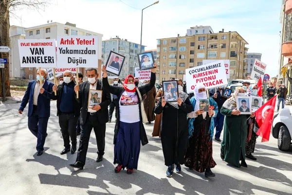Hakkari'de acılı annelerden HDP ve PKK'ya tepki - 3