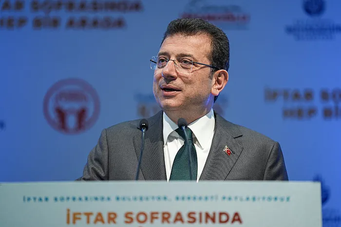 İstanbullunun parası reklama gitti! İBB borç batağında! İmamoğlu megakenti kalem kalem böyle harcadı