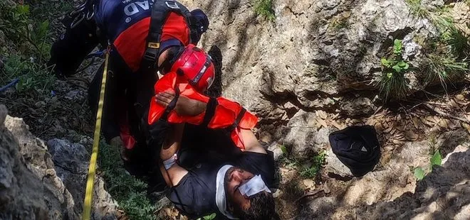 Mardin’de kayalıklardan düşüp yaralandı
