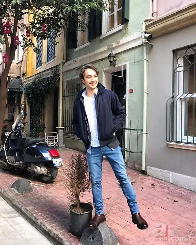 Burak Dakak kimdir, hangi dizilerde oynadı? Çukur'un Akın Koçovalı'sı Burak Dakak kaç yaşında, nereli? 10