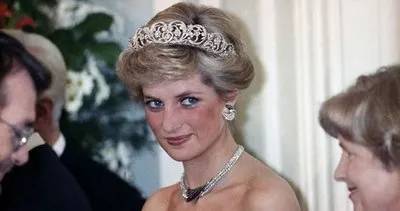 Prenses Diana nın kıyafeti rekor paraya satıldı