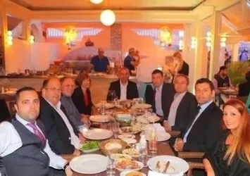 Rezan Epözdemir’in vukuatlı temasları dosyada! CIA ve MOSSAD ile aynı masada | Herkes şüpheli