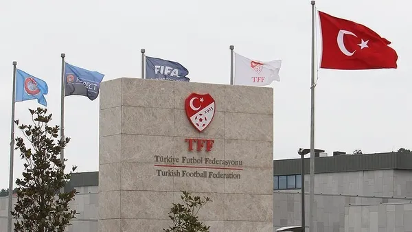 son-dakika-galatasaray-ve-fenerbahce-pfdkya-sevk-edildi-1682006178414.jpg Son dakika: Galatasaray ve Fenerbahçe PFDK'ya sevk edildi - 2