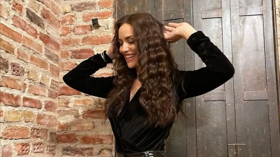 Alparslan Büyük Selçuklu’nun yıldızı Fahriye Evcen sosyal medyayı salladı! Burak Özçivit kayıtsız kalamadı