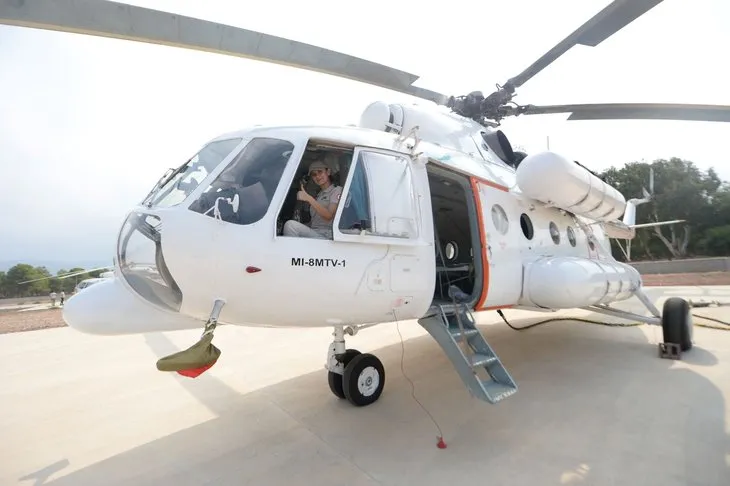 Türkiye’nin ilk kadın yangın söndürme helikopteri pilotu